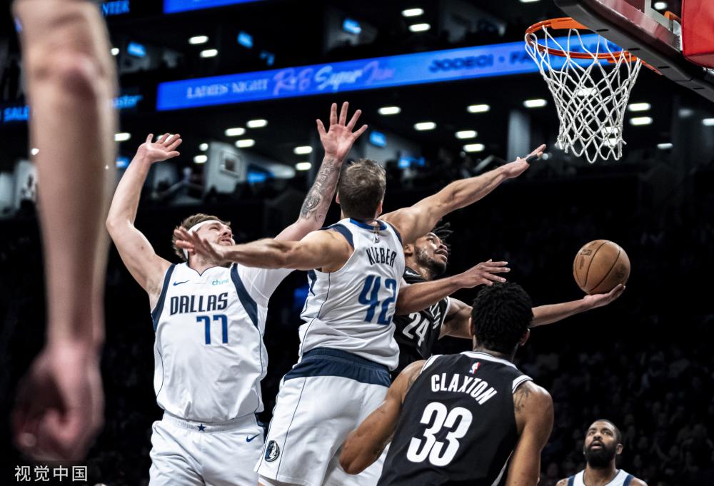 凭借连续三 凭借连续三